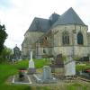 Le cimetière derrière l'église de St Sulpice.

The cemetery behind the Church of St Sulpice.