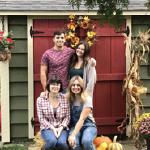 Dorissa's family:
Standing Ryan and Ashlyn  .
Sitting: Brianna (left) and Chelsea.
