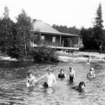 A day on the lake
From left: Therese, Marcelle, Gerard,Lionel, Germaine, Jean Guy in Georgette's arms, and 3 sisters from top to bottom:Jeanne, Lucille andArmande.